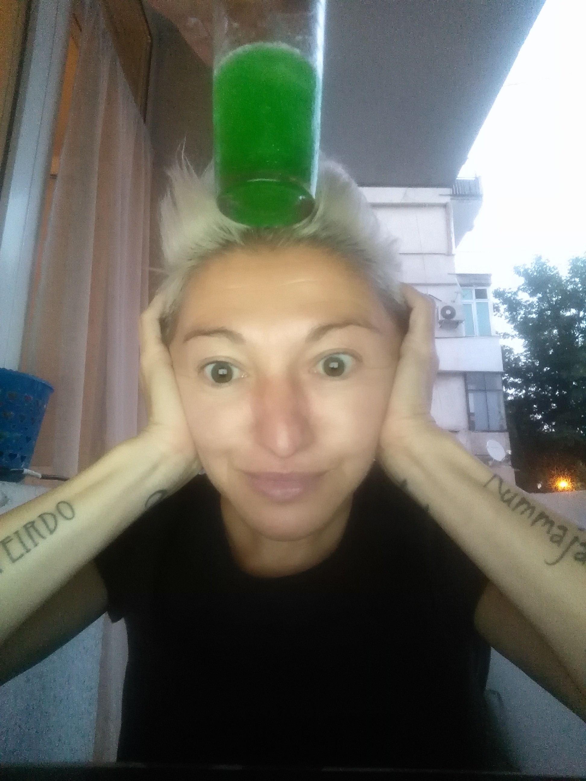 Вучето има е*ана седмица, но се надява, че в неделя всичко ще свърши или със смърт или с препиване (декември 2014)